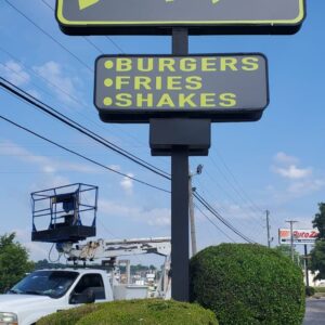 WhatsApp Image 2023-12-19 at 20.42.13_62f19f1e